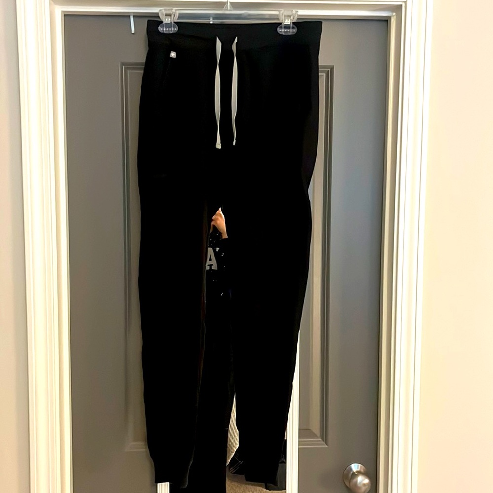 Figs Black Joggers Size Small Tall